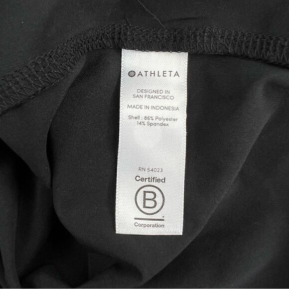 Athleta Women’s Skyline Shorts Arbor Olive Size 10T - Picture 6 of 8